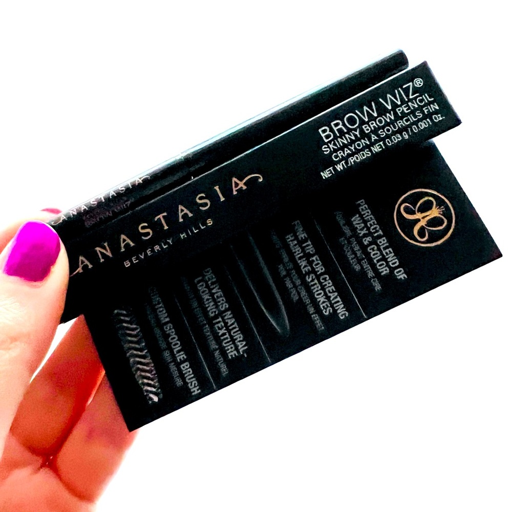 5 for 25⚡️Anastasia Brow Wiz Skinny Pencil With Spoolie - Medium Brown .03g